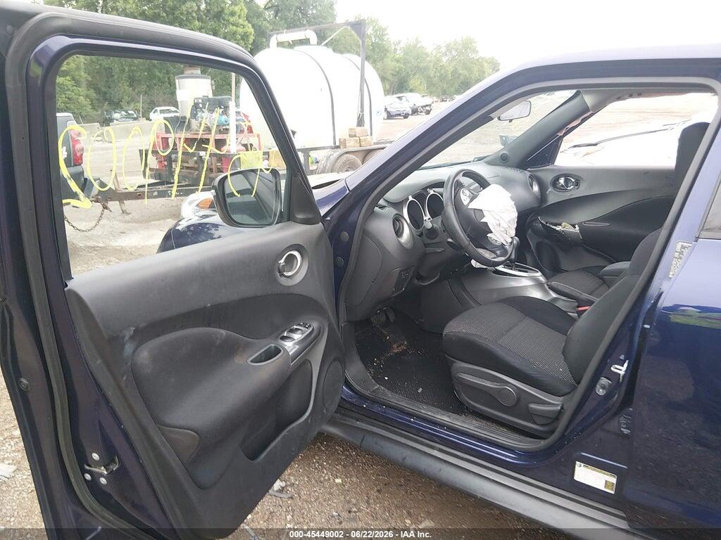 JN8AF5MR0HT702004 2017 NISSAN JUKE photo no. 5