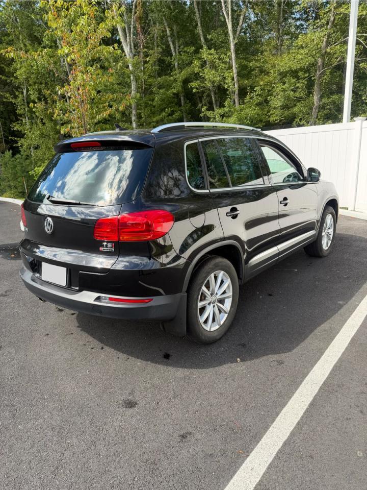 2017 VOLKSWAGEN TIGUAN WOLFSBURG — Фото 4 из 10