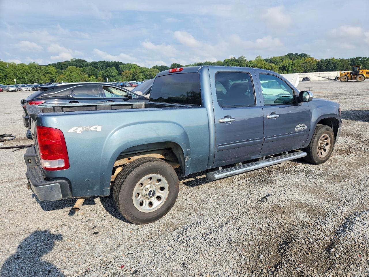 2012 GMC SIERRA K1500 SL — Фото 3 из 12