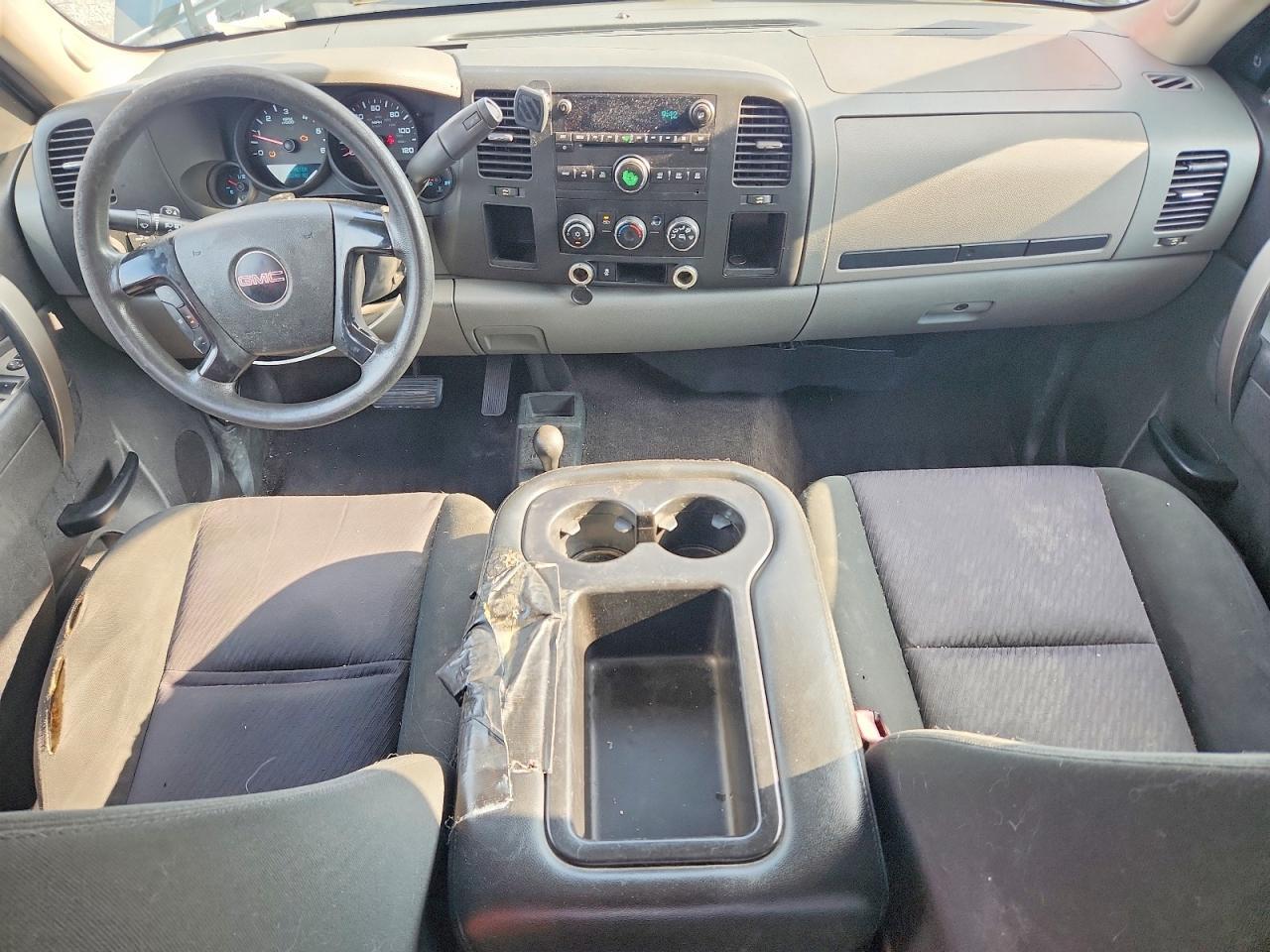 2012 GMC SIERRA K1500 SL — Фото 8 из 12