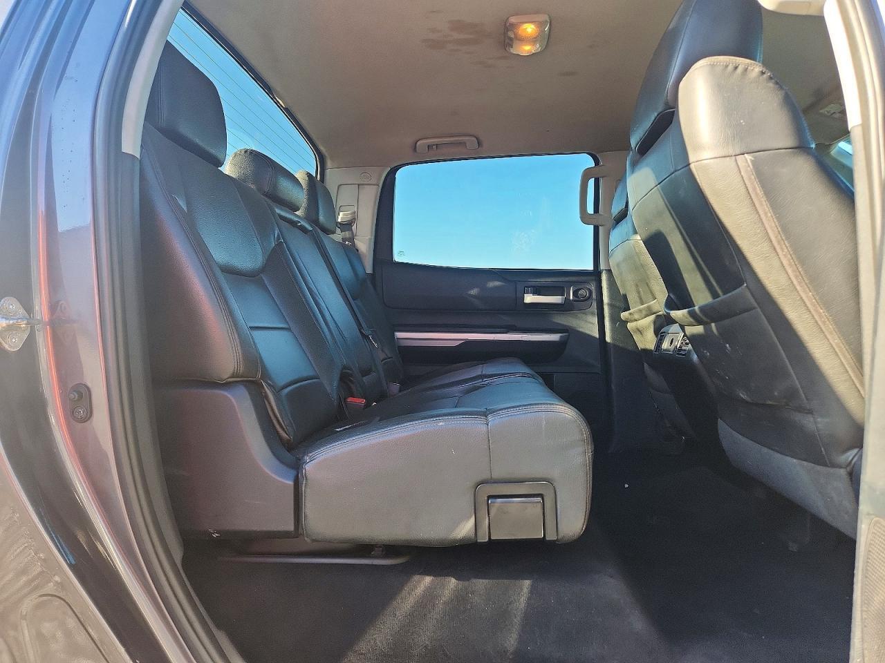 2016 TOYOTA TUNDRA CREWMAX SR5 — Фото 10 из 12