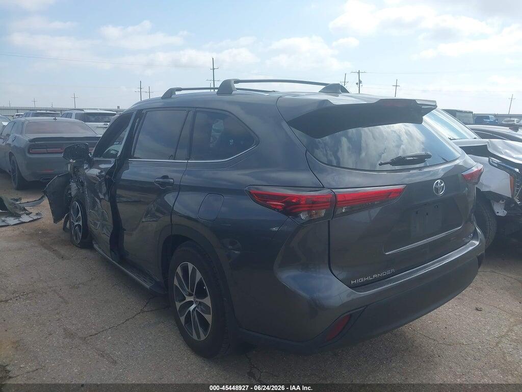 5TDGZRAH5MS068908 2021 TOYOTA HIGHLANDER photo no. 3