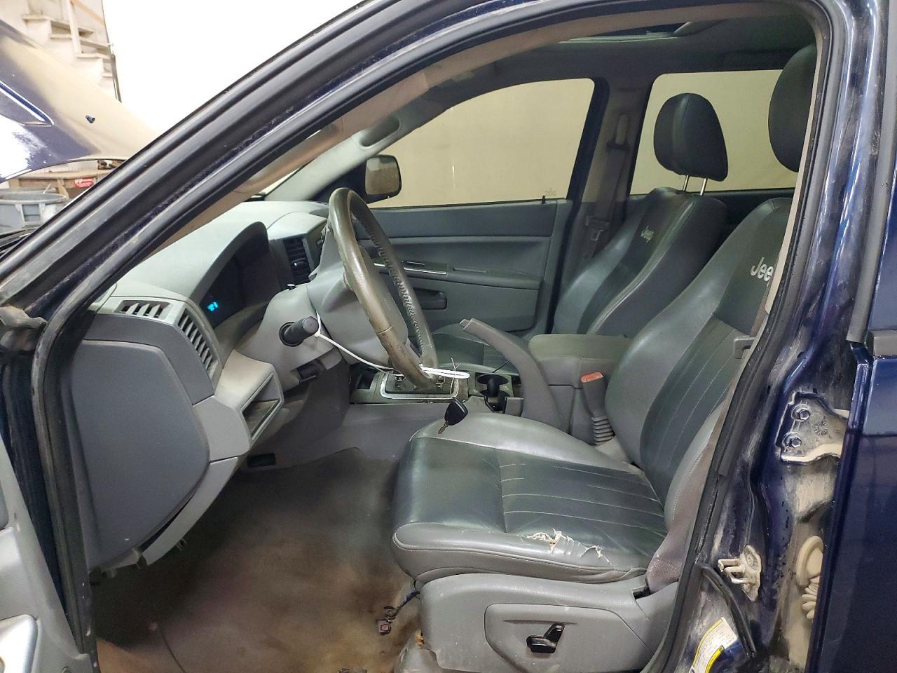 2006 JEEP GRAND CHEROKEE LAREDO — Фото 7 из 14