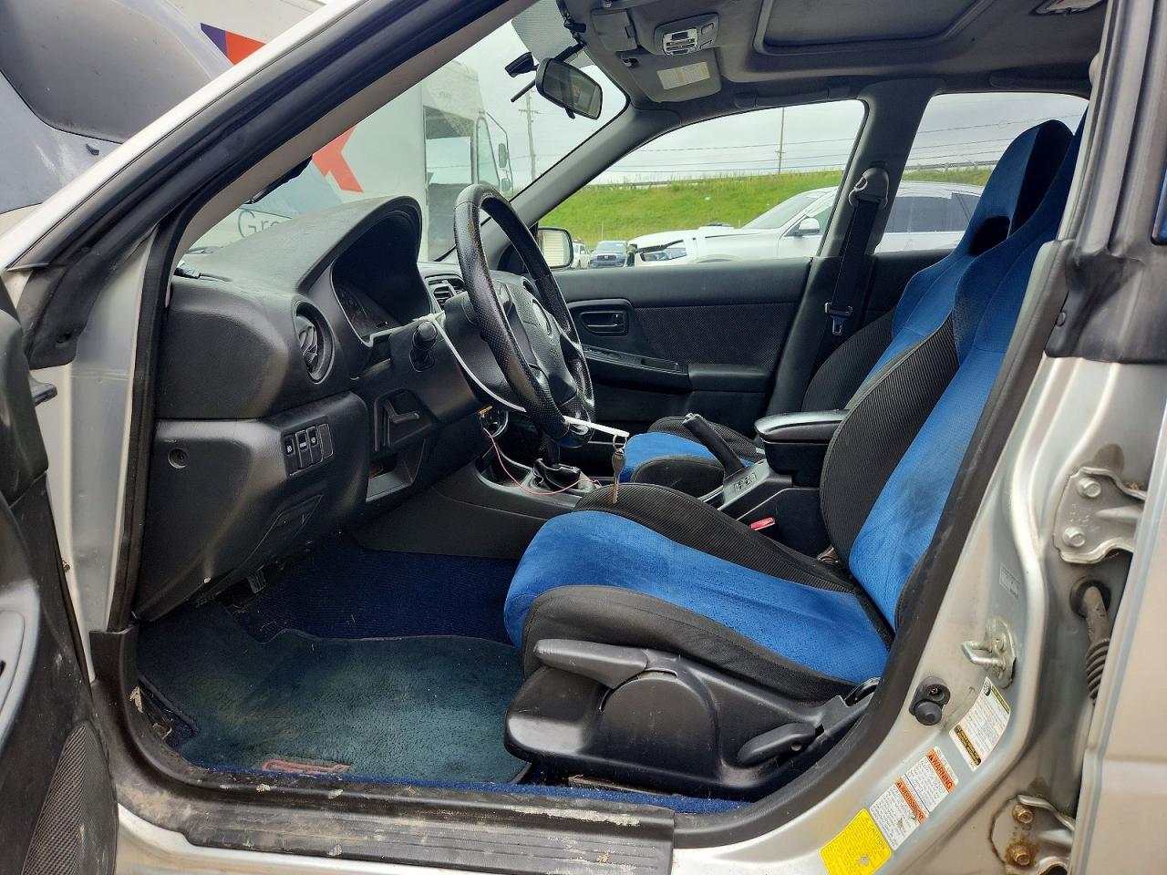 2004 SUBARU IMPREZA WRX — Фото 7 из 12