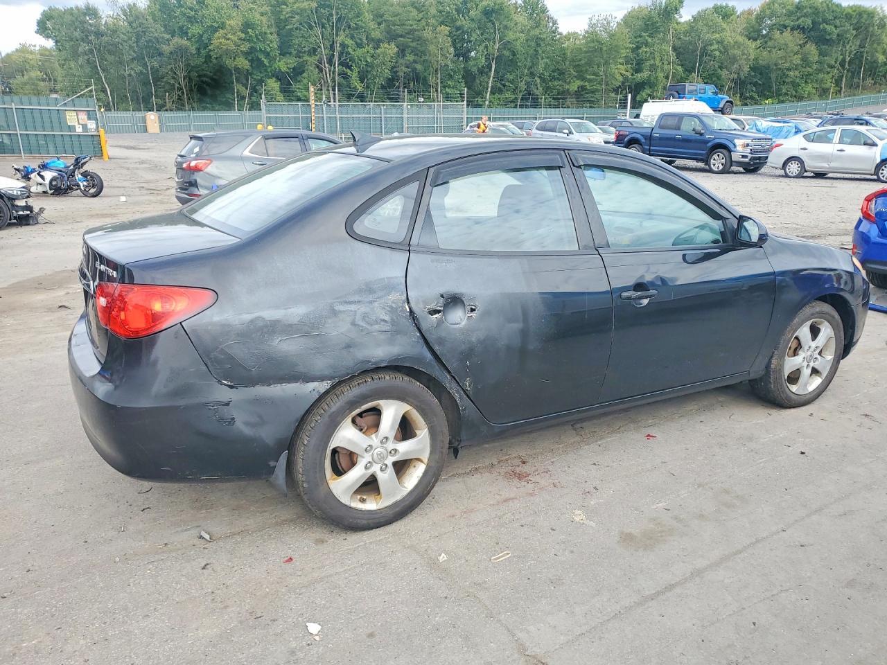 2010 HYUNDAI ELANTRA SE — Фото 3 из 12