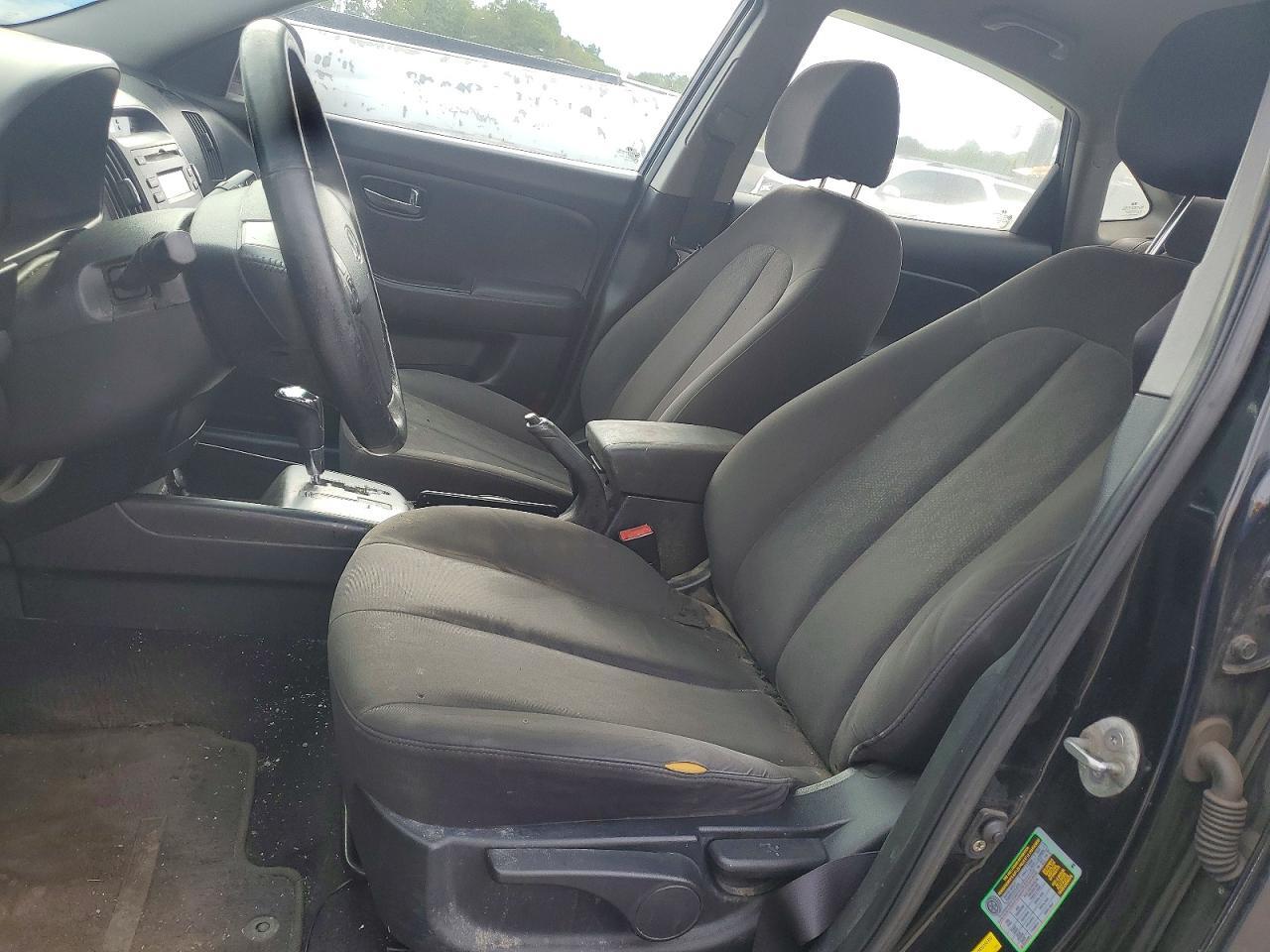 2010 HYUNDAI ELANTRA SE — Фото 7 из 12