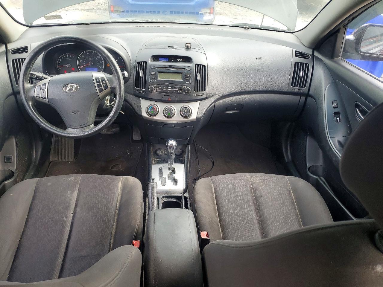 2010 HYUNDAI ELANTRA SE — Фото 8 из 12