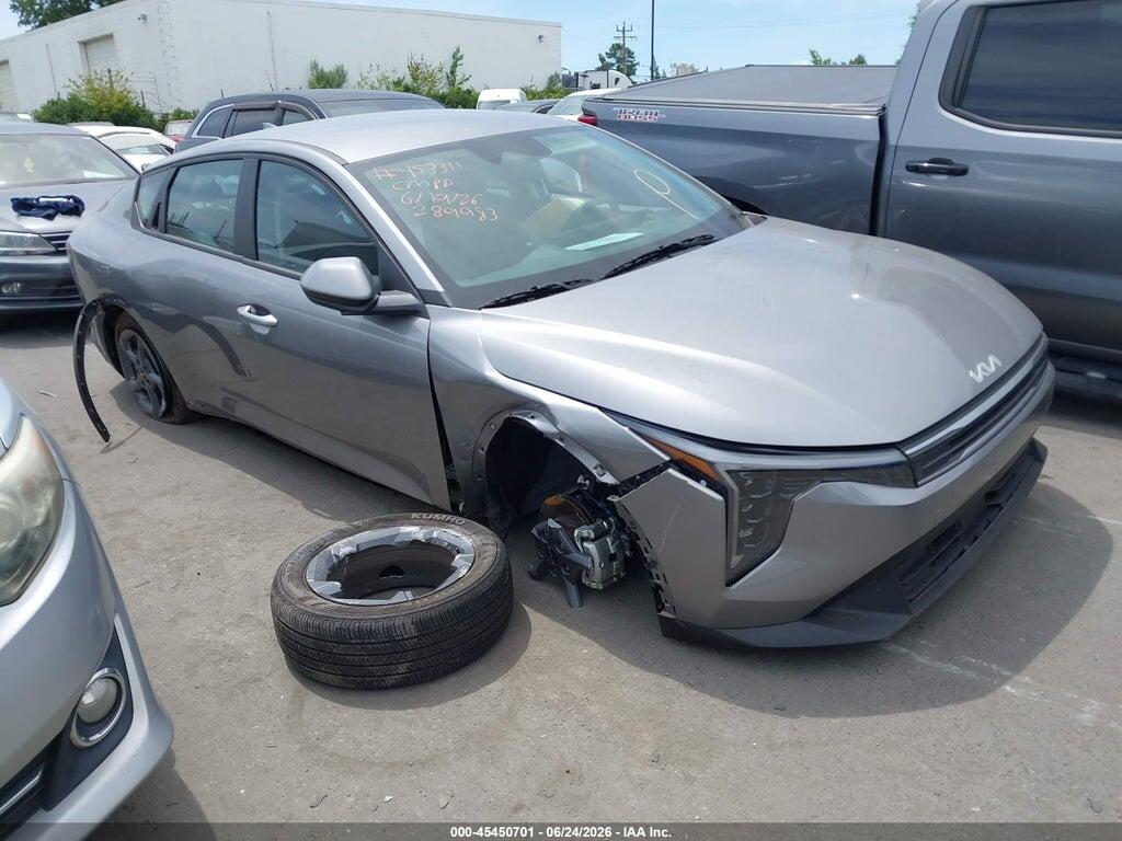 3KPFT4DE3TE289983 2026 KIA K4 photo no. 1