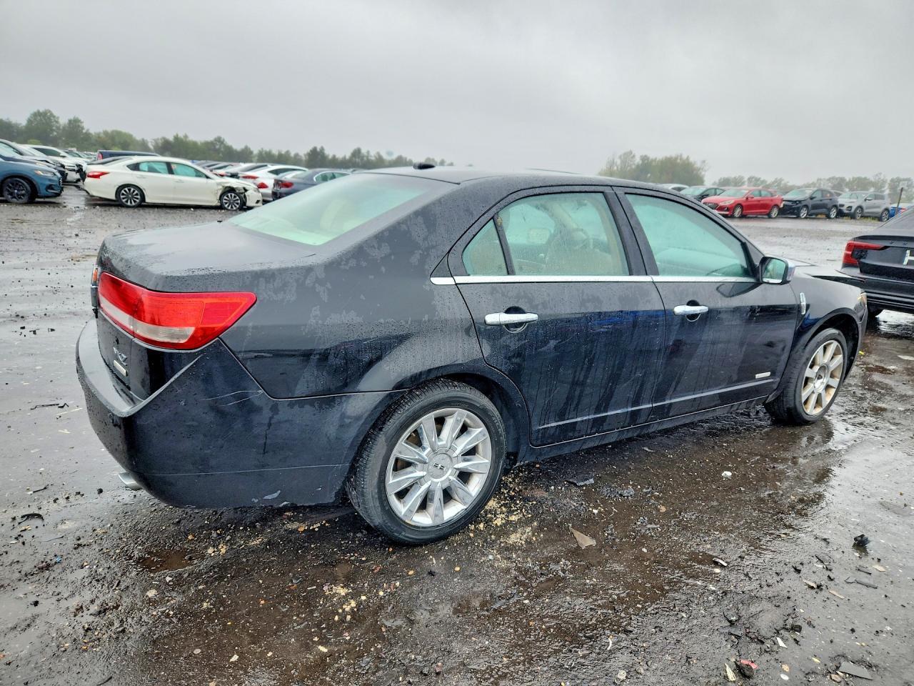2011 LINCOLN MKZ HYBRID — Фото 3 из 12