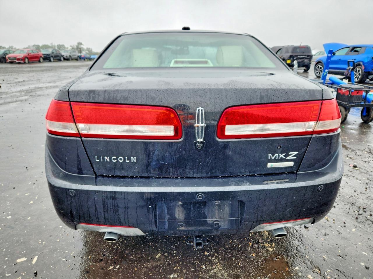 2011 LINCOLN MKZ HYBRID — Фото 6 из 12