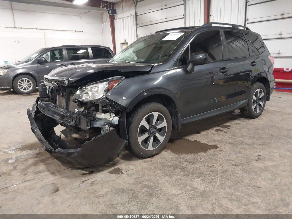 JF2SJAEC6JH601254 2018 SUBARU FORESTER photo no. 2