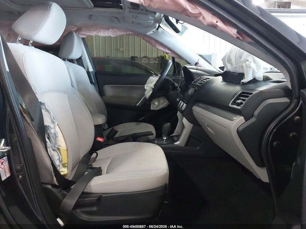 JF2SJAEC6JH601254 2018 SUBARU FORESTER photo no. 5