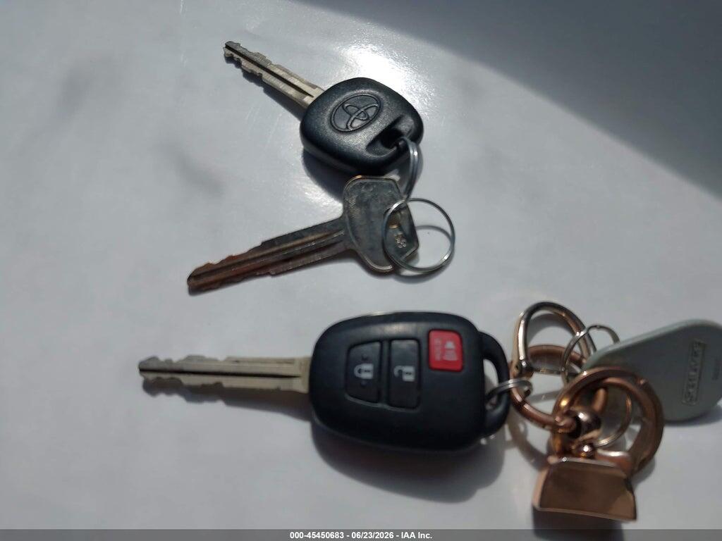 JTMRFREV3ED093773 2014 TOYOTA RAV4 photo no. 11