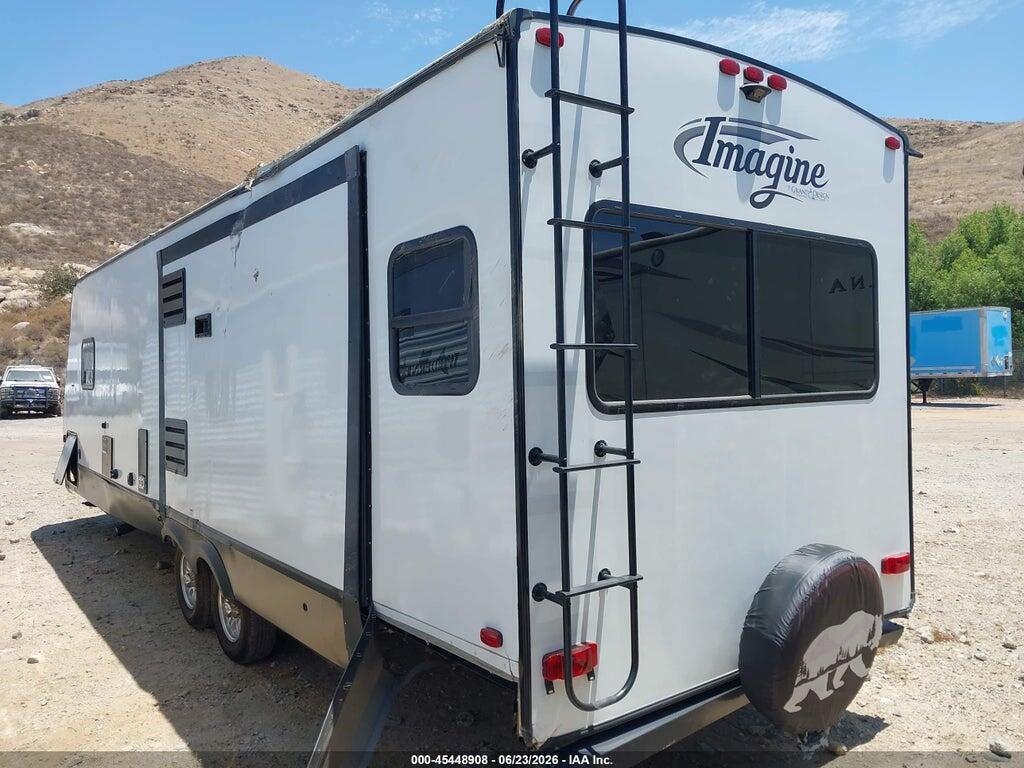 573TE3325J6605362 2018 GRAND DESIGN IMAGINE photo no. 3