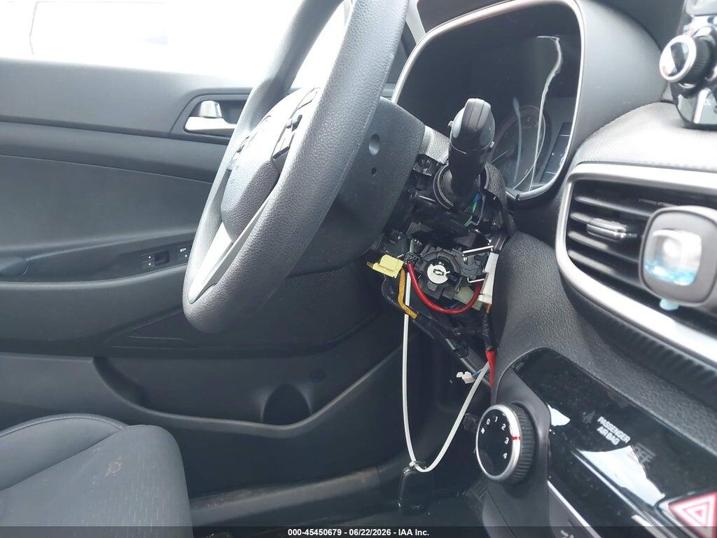 KM8J2CA45LU256807 2020 HYUNDAI TUCSON photo no. 6