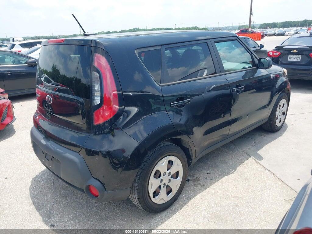 KNDJN2A21F7219048 2015 KIA SOUL photo no. 4