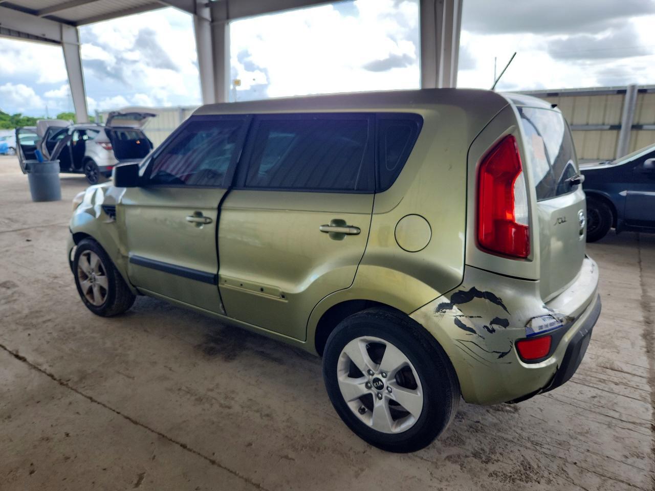 2012 KIA SOUL BASE — Фото 2 из 12