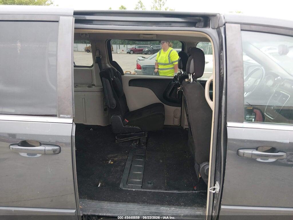 2C4RDGDG6CR109813 2012 DODGE GRAND CARAVAN photo no. 8