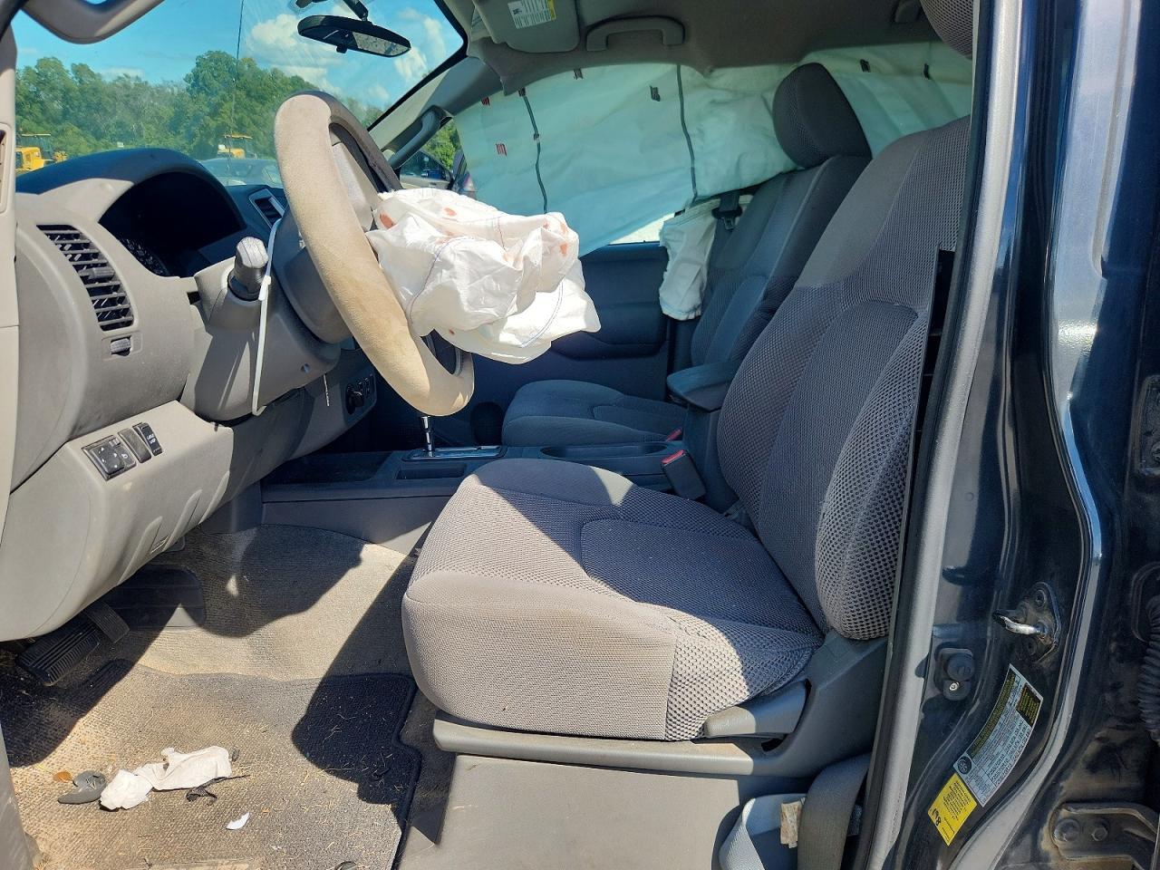 2012 NISSAN FRONTIER S — Фото 7 из 12