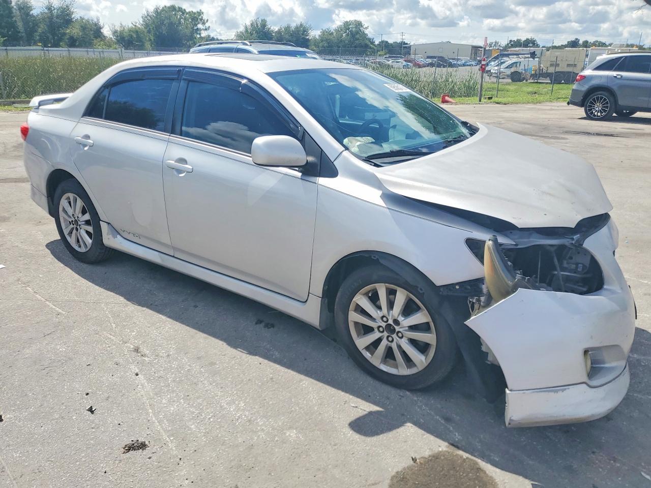 2010 TOYOTA COROLLA S — Фото 4 из 12