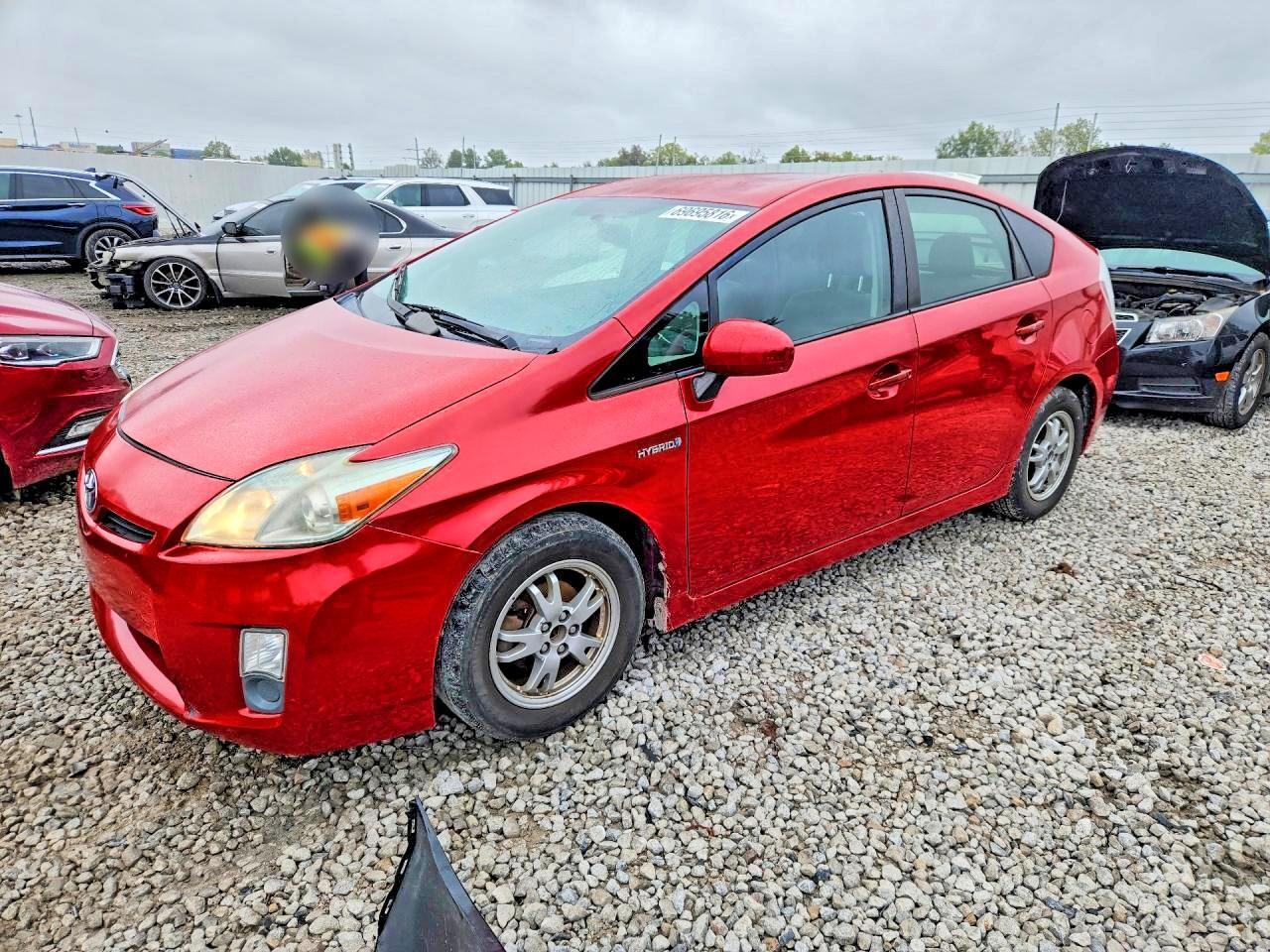 2010 TOYOTA PRIUS III
