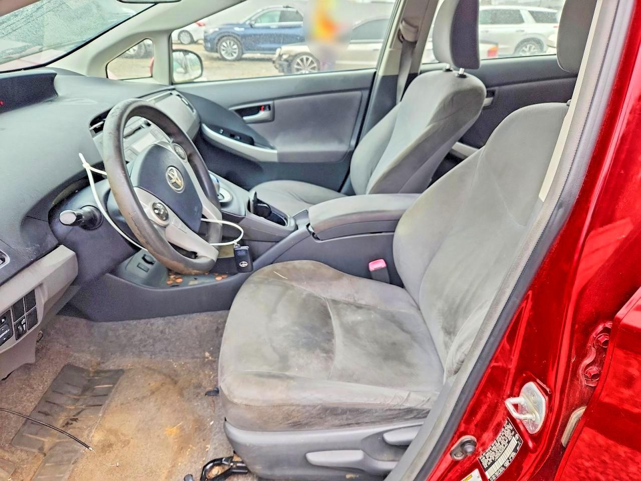 2010 TOYOTA PRIUS III — Фото 7 из 12