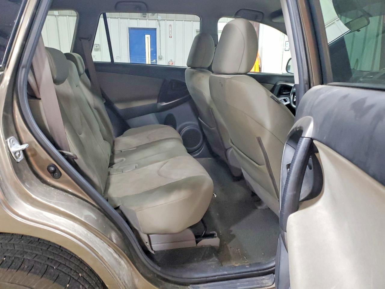 2010 TOYOTA RAV4 BASE — Фото 11 из 13