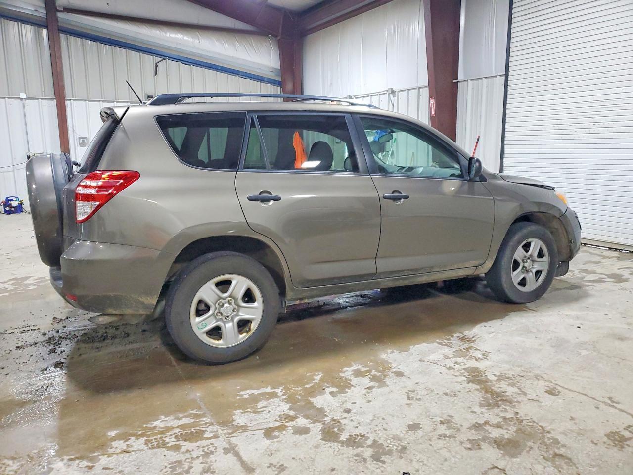 2010 TOYOTA RAV4 BASE — Фото 3 из 13