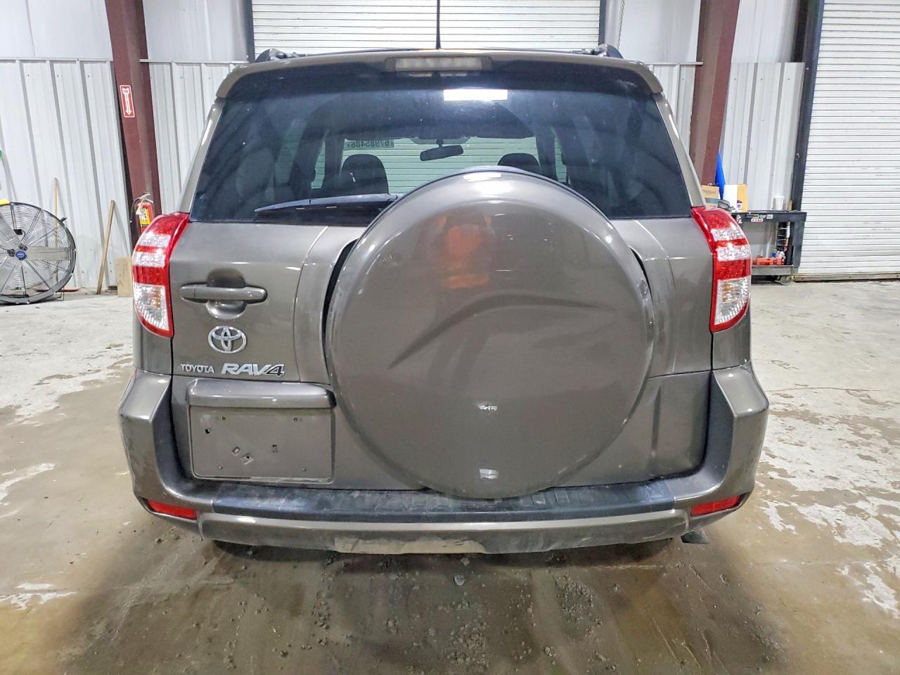 2010 TOYOTA RAV4 BASE — Фото 6 из 13