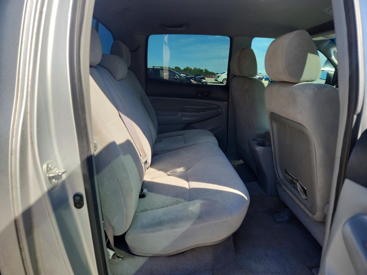 2005 TOYOTA TACOMA DOUBLE CAB PRERUNNER LONG BED — Фото 10 из 13