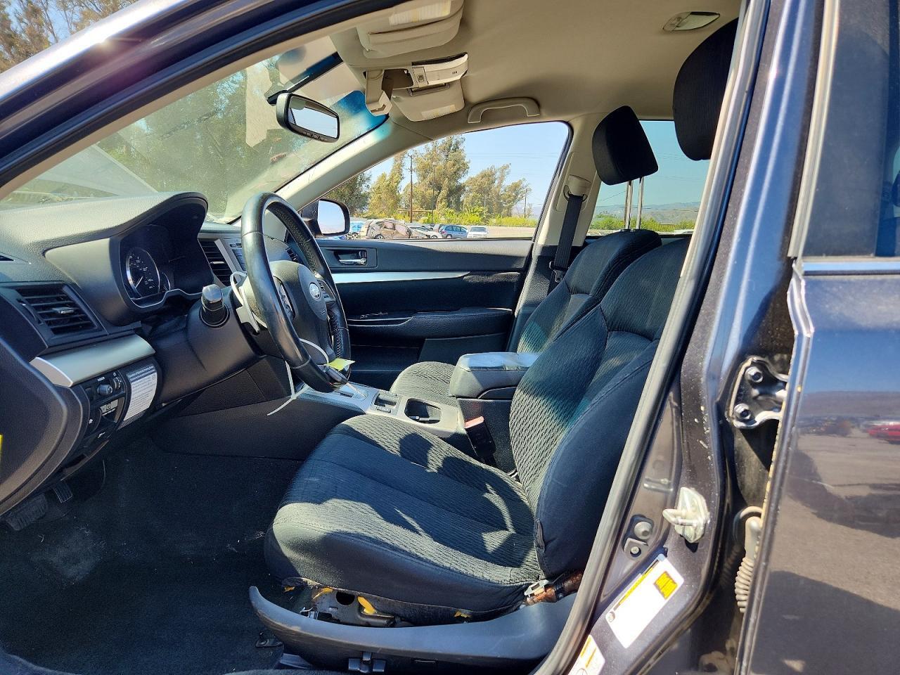2012 SUBARU OUTBACK 2.5I PREMIUM — Фото 7 из 13