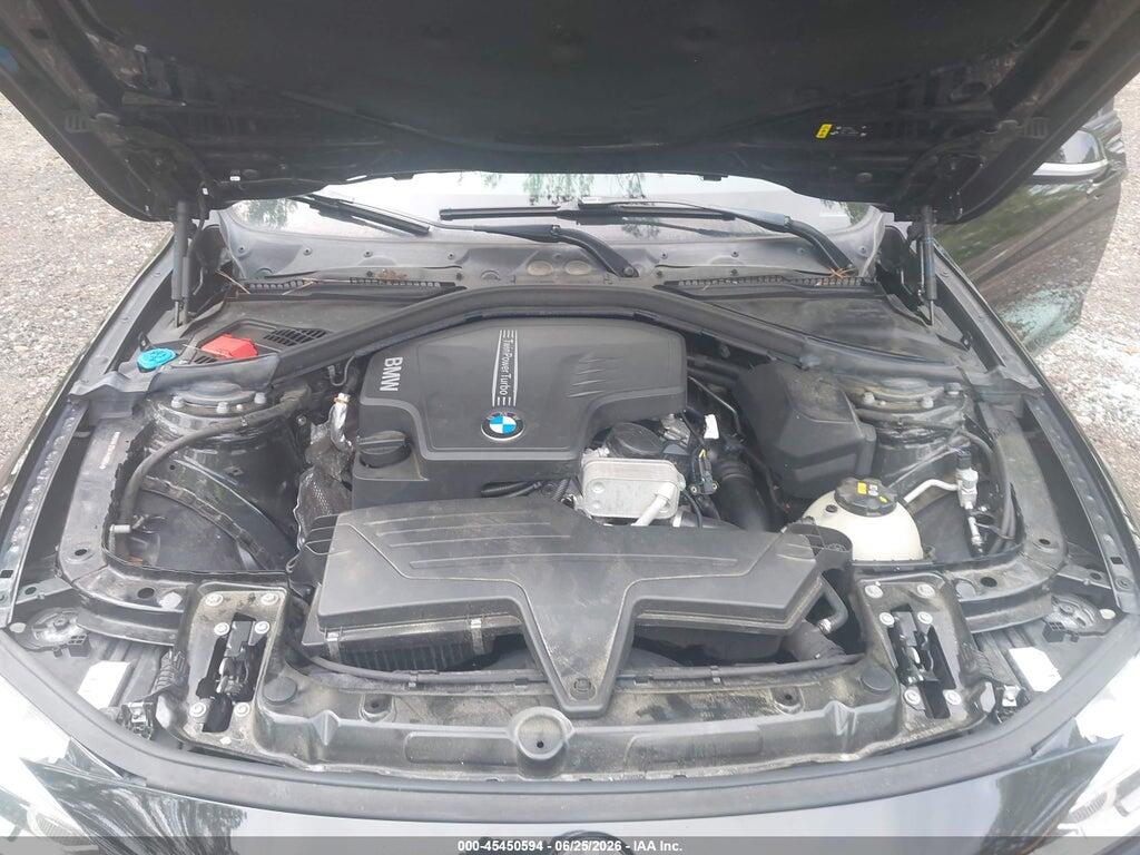 WBA8A3C5XJA489654 2018 BMW 320I photo no. 10