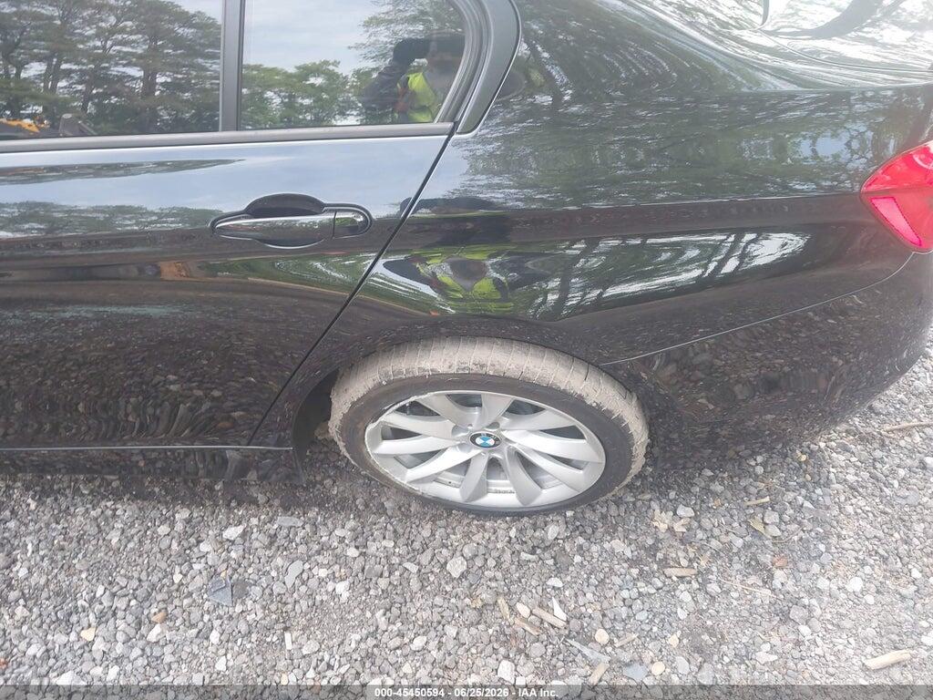 WBA8A3C5XJA489654 2018 BMW 320I photo no. 6