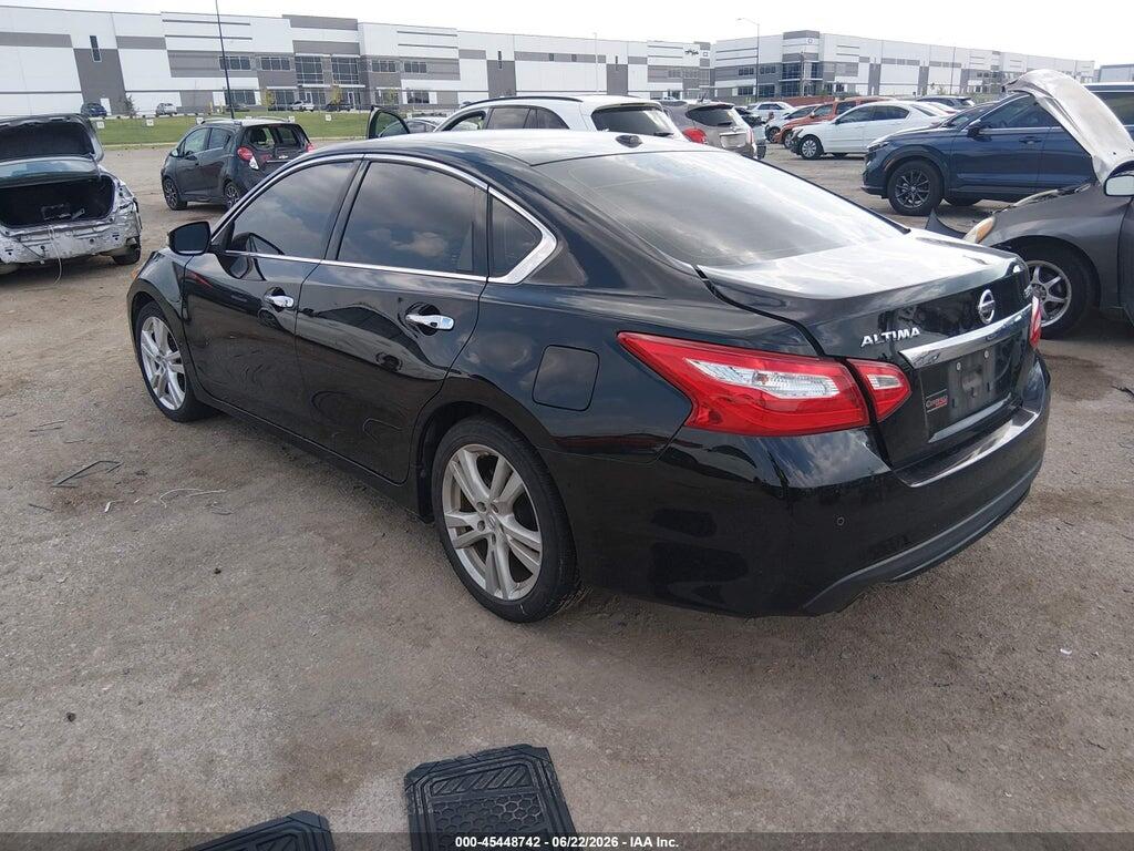1N4BL3AP1HC172437 2017 NISSAN ALTIMA photo no. 3