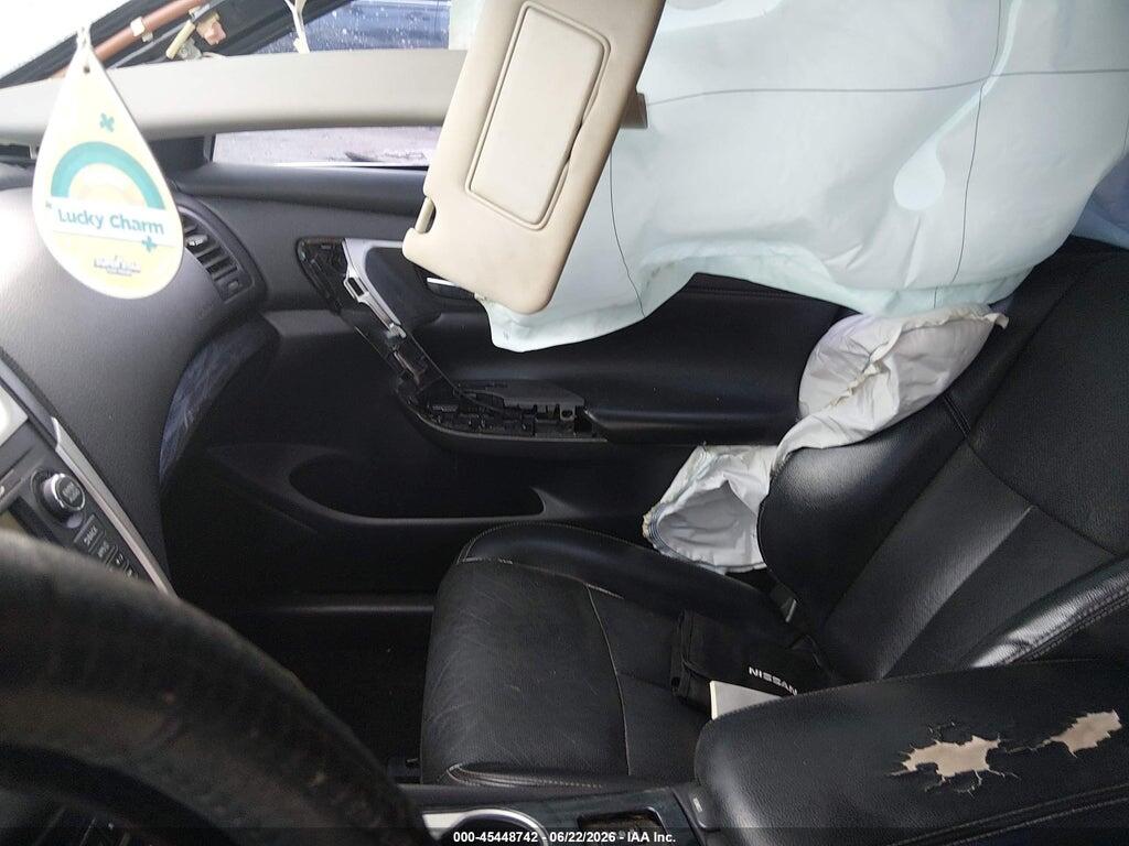 1N4BL3AP1HC172437 2017 NISSAN ALTIMA photo no. 5