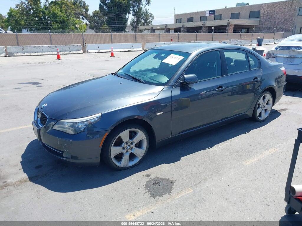 WBANV93508CZ67217 2008 BMW 535XI photo no. 2