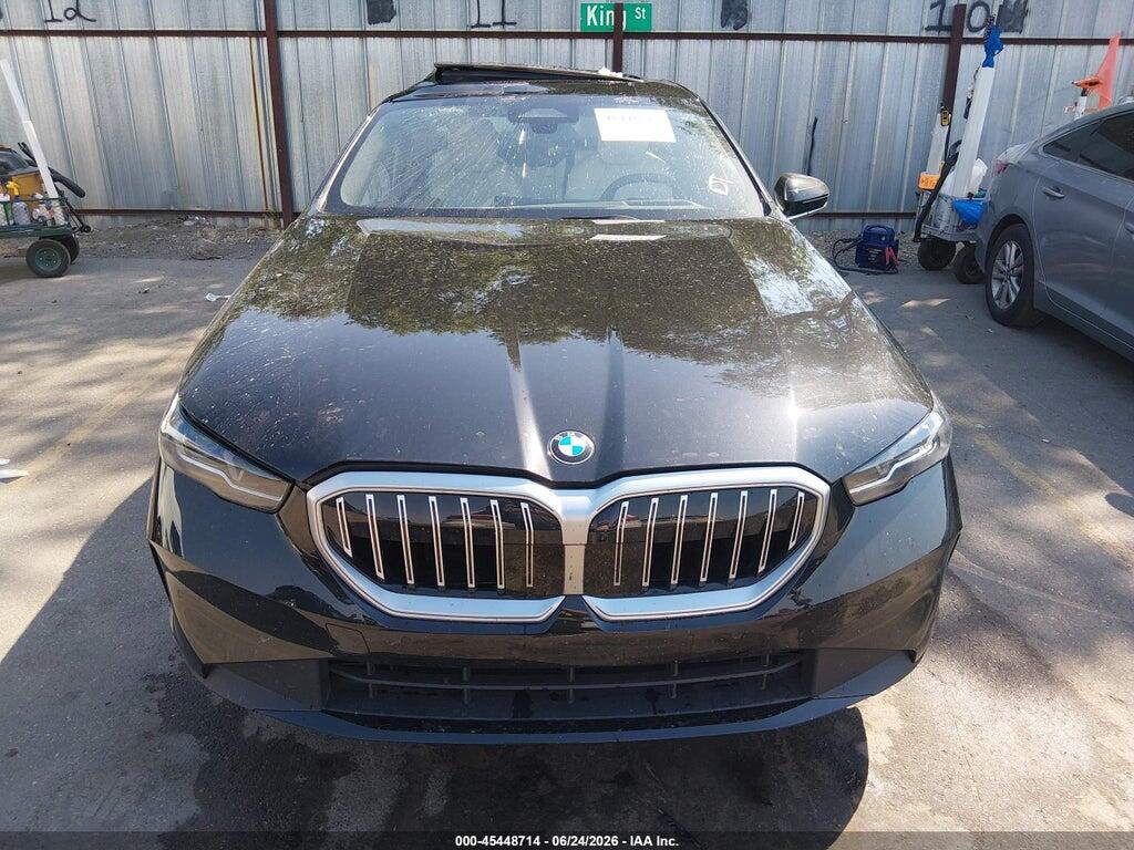 WBA53FJ03RCP96377 2024 BMW 530I photo no. 12