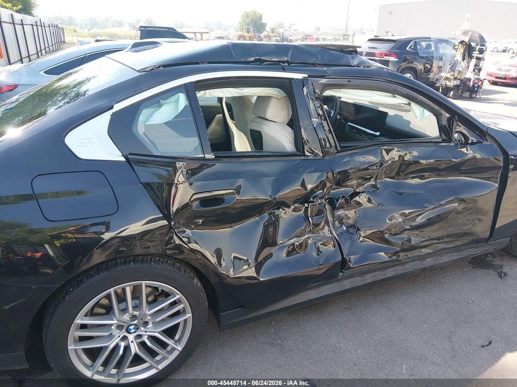 WBA53FJ03RCP96377 2024 BMW 530I photo no. 6