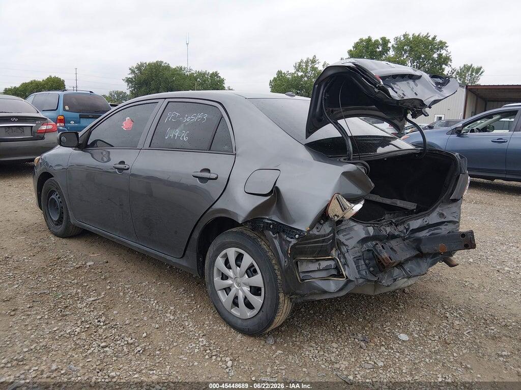 2T1BU4EE1AC352665 2010 TOYOTA COROLLA photo no. 3