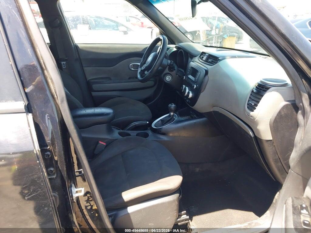 KNDJN2A2XF7177494 2015 KIA SOUL photo no. 5