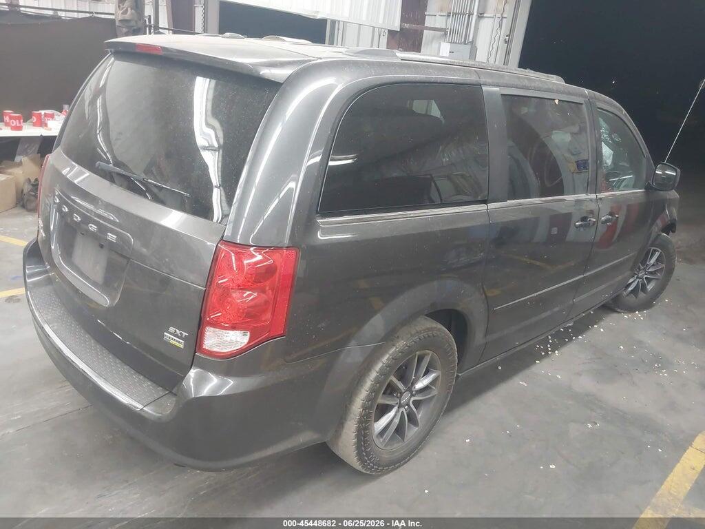 2C4RDGCG1HR814561 2017 DODGE GRAND CARAVAN photo no. 4