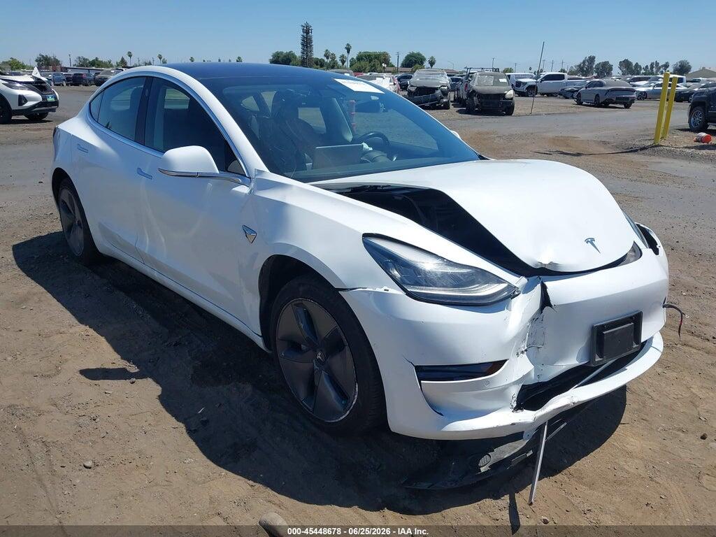 5YJ3E1EA1JF011873 2018 TESLA MODEL 3 photo no. 1