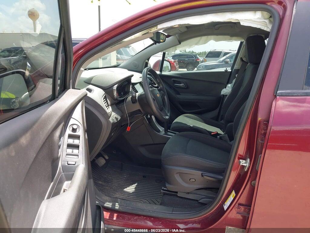 3GNCJKSB3HL273475 2017 CHEVROLET TRAX photo no. 5