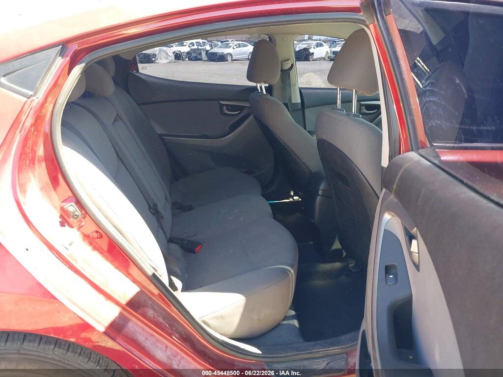 5NPDH4AE2GH709747 2016 HYUNDAI ELANTRA photo no. 8