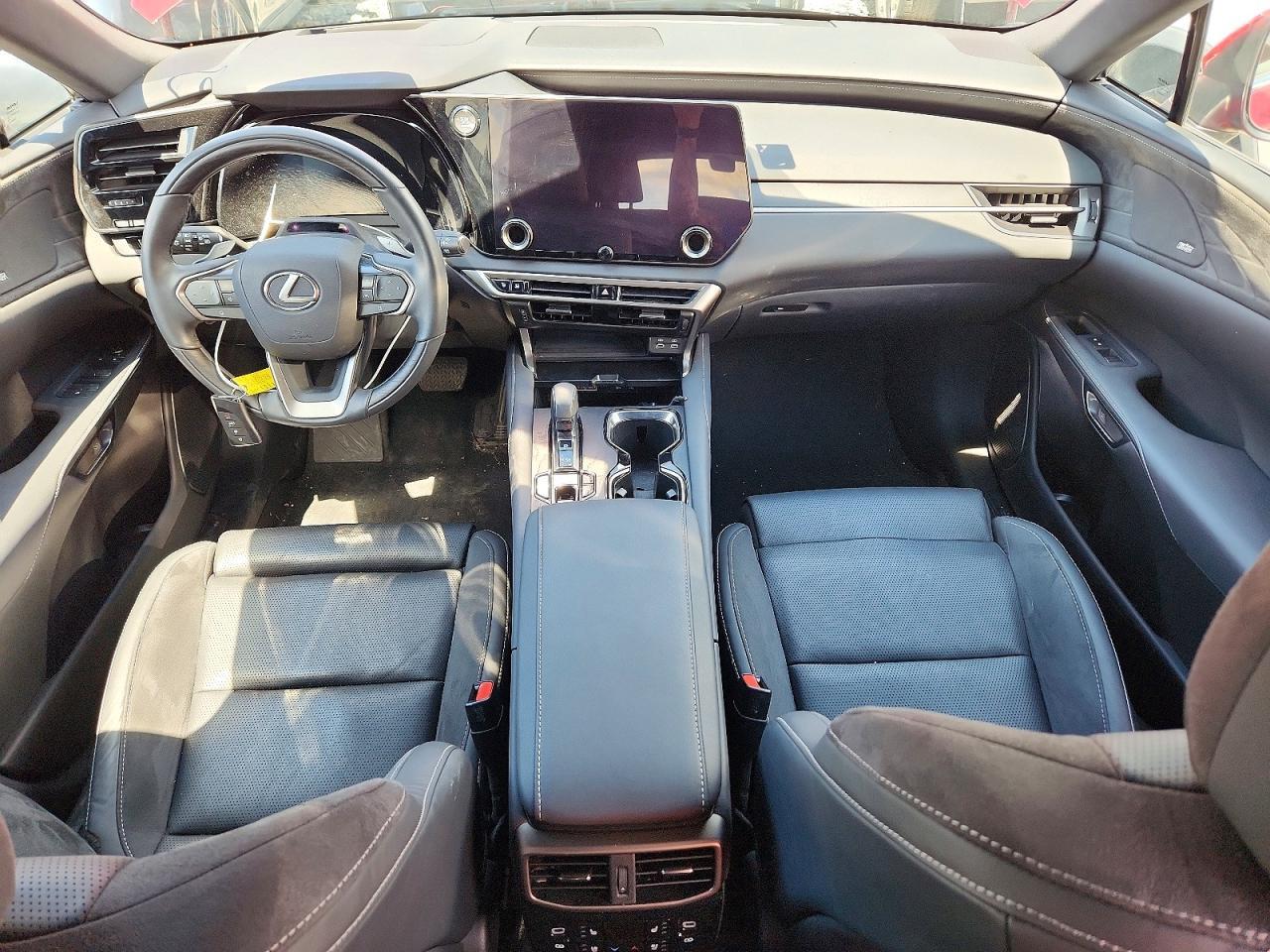 2024 LEXUS RX 350 LUXURY — Фото 8 из 13