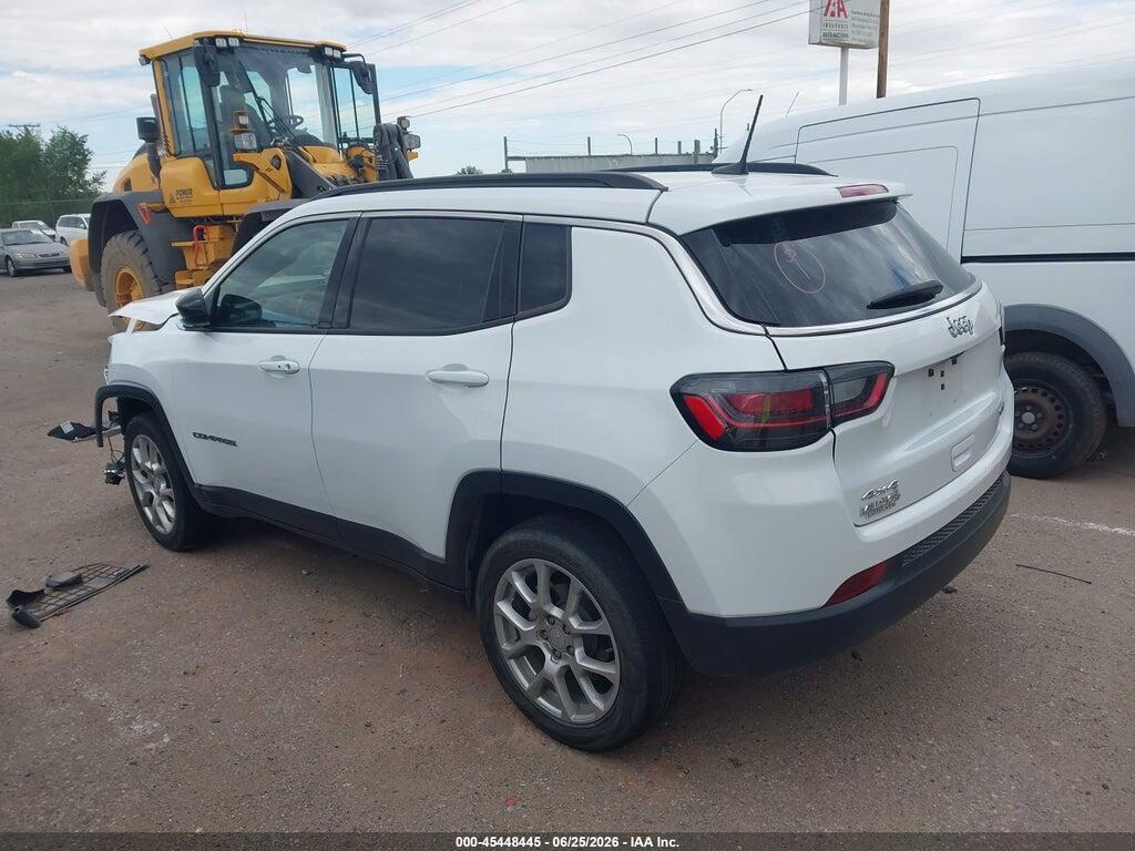 3C4NJDFN4PT528201 2023 JEEP COMPASS photo no. 3