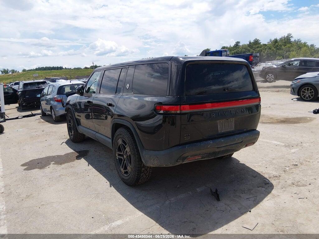 7PDSGCBA3TN079143 2026 RIVIAN R1S photo no. 3