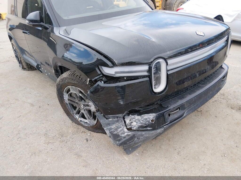 7PDSGCBA3TN079143 2026 RIVIAN R1S photo no. 6