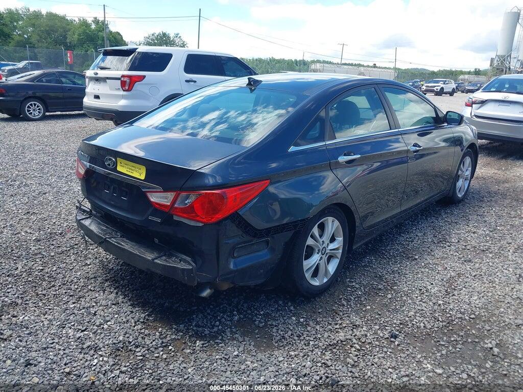 5NPEC4AC9DH599423 2013 HYUNDAI SONATA photo no. 4