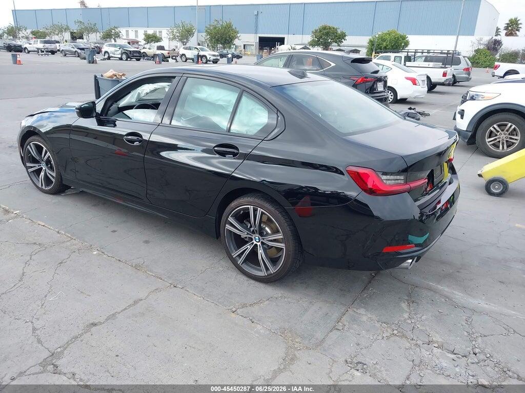3MW69FF01P8D63494 2023 BMW 330I photo no. 3